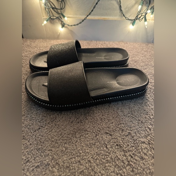 CL by Laundry "Glitter Effect" Sandals - Picture 3 of 7